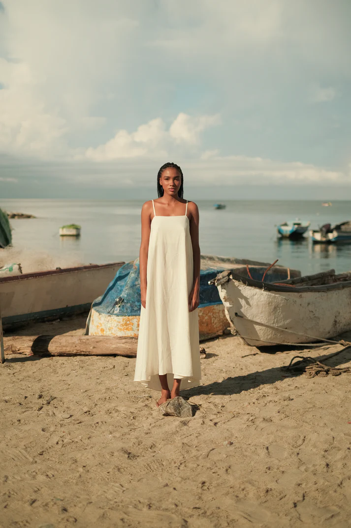 The Dress 2.04 - Image 1