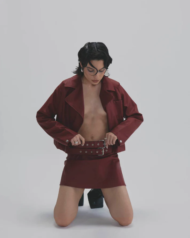 The Skirt 1.01 - Image 2